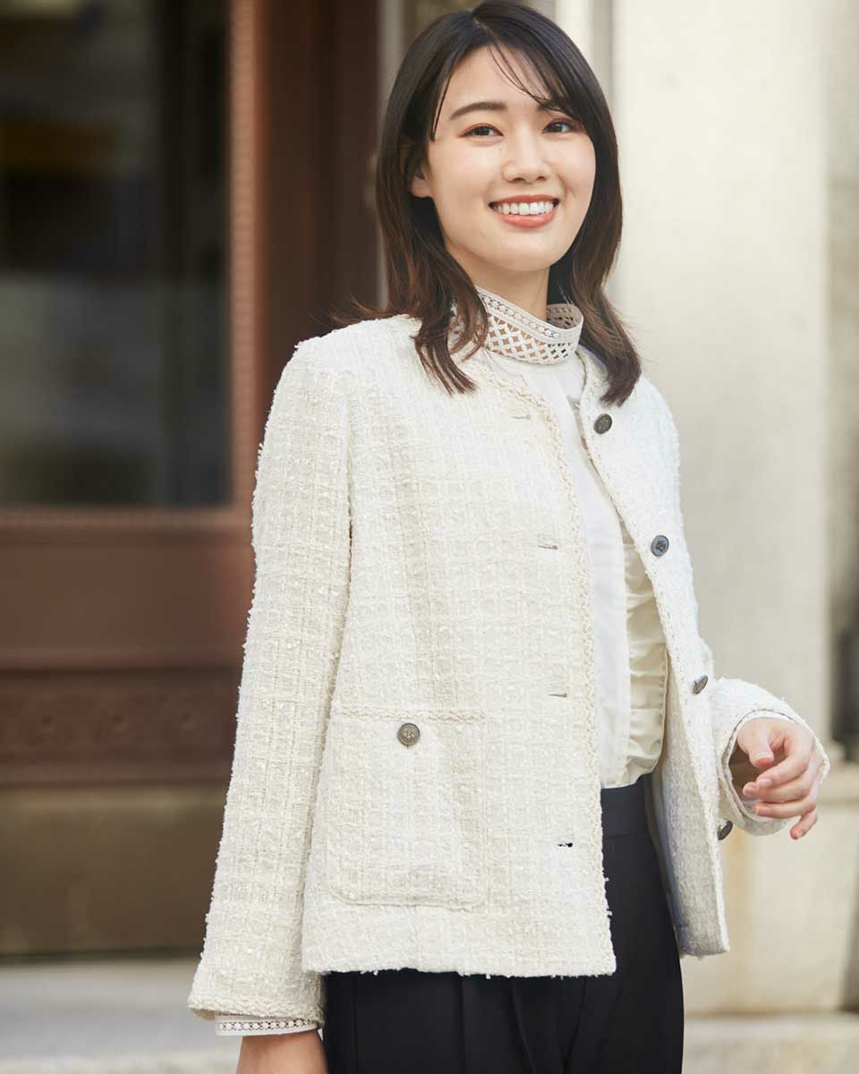 CLANE アイボリー ツイードジャケット　タグ、ショッパー付き 22AWアウター先行予約アイテム紹介Part3】素材やデザインが映える