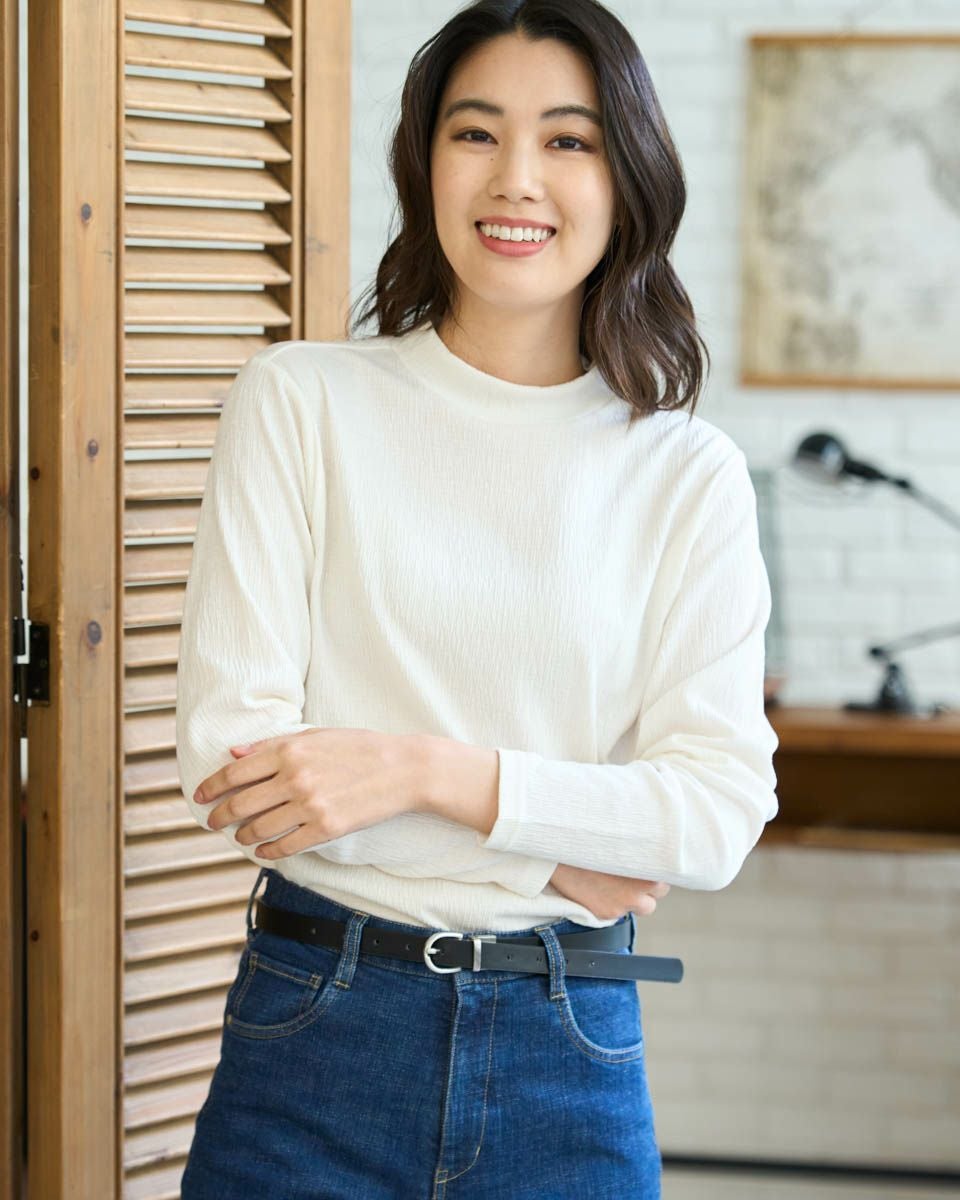 ハイネックTシャツ