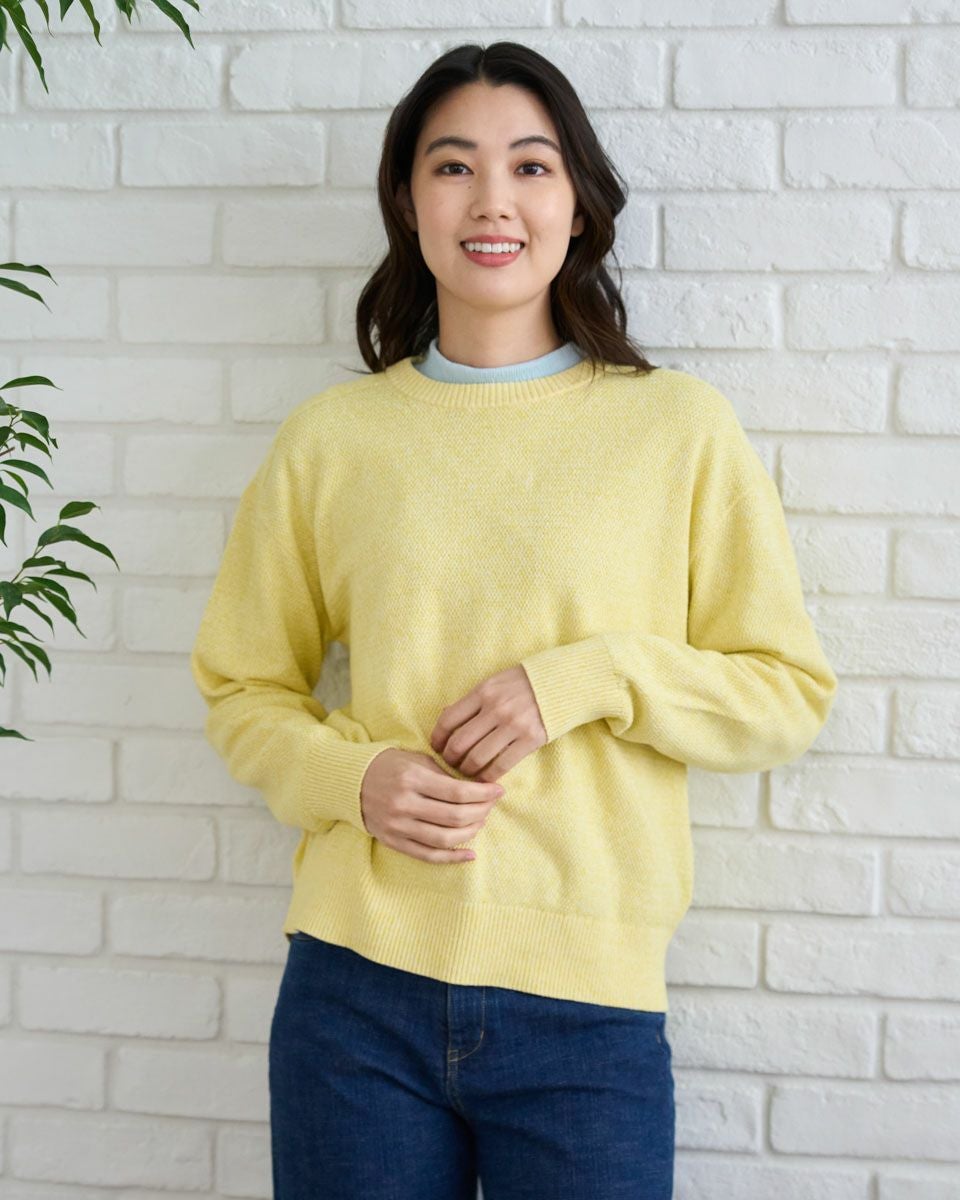 クルーネックセーター