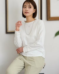 クルーネックプルオーバー