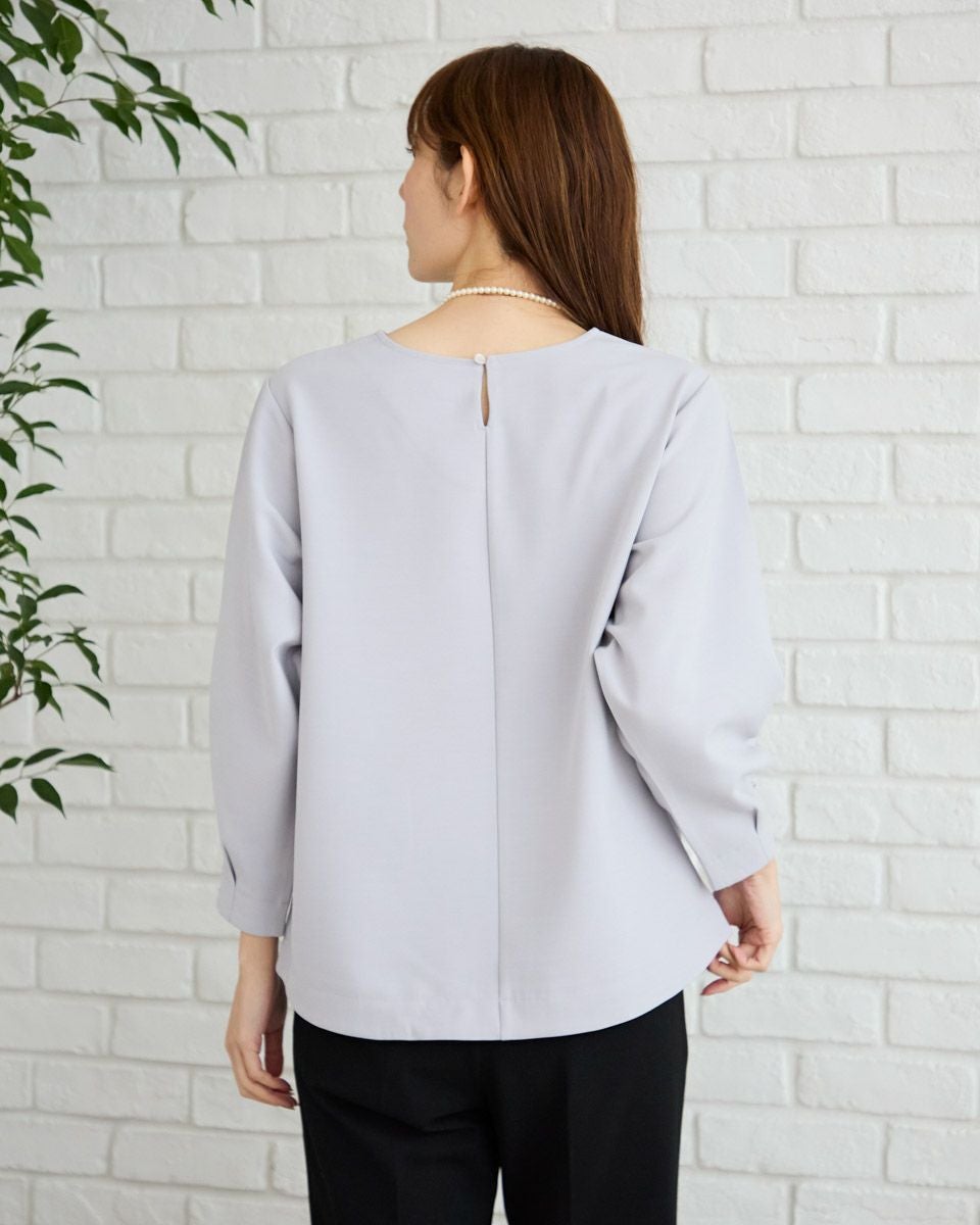 袖ボタン付プルオーバー