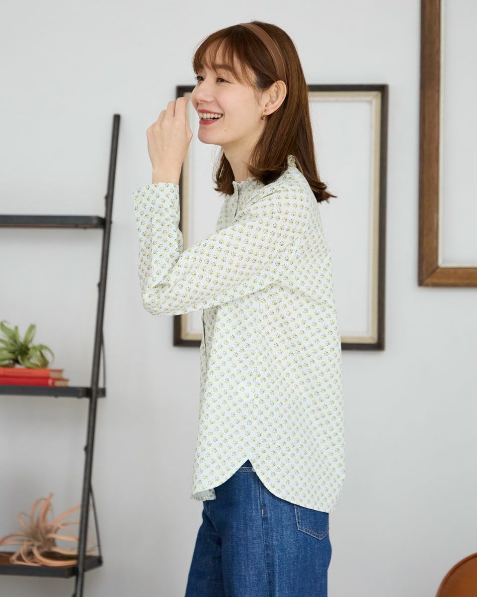 プリントブラウス