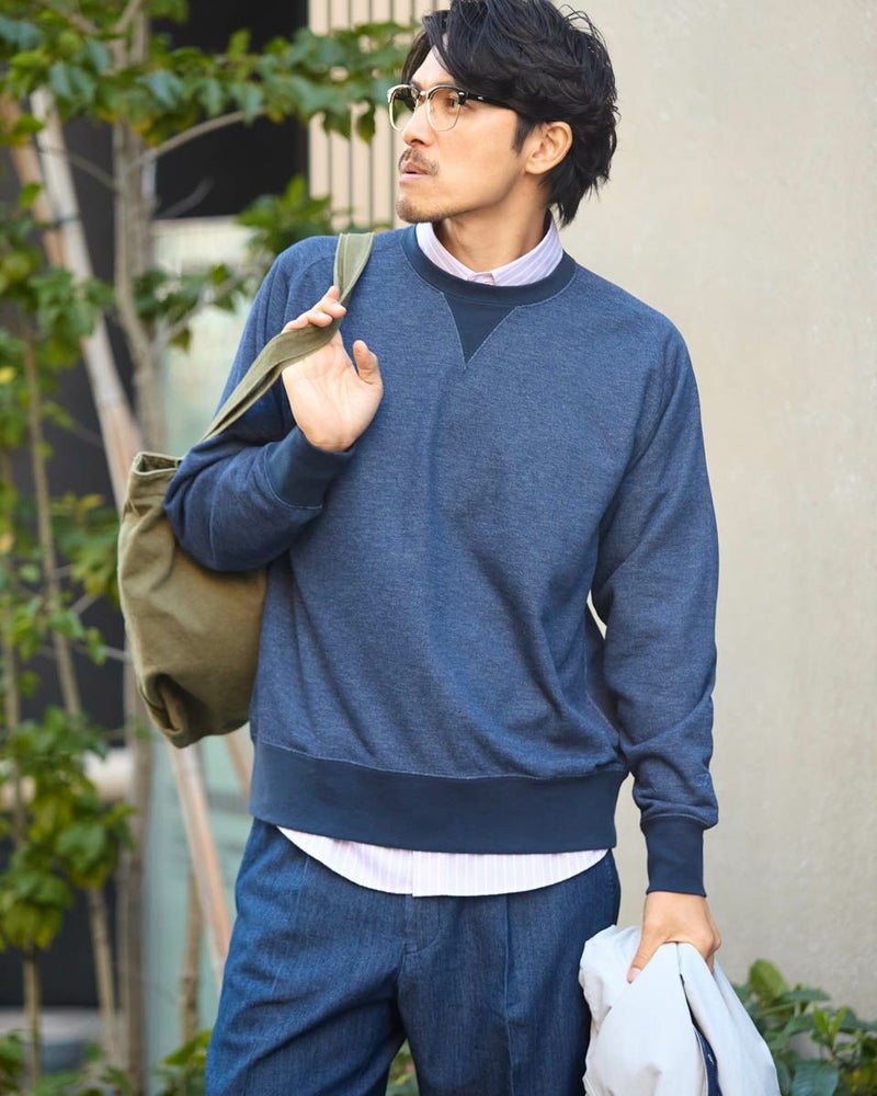 クルーネックスウェット