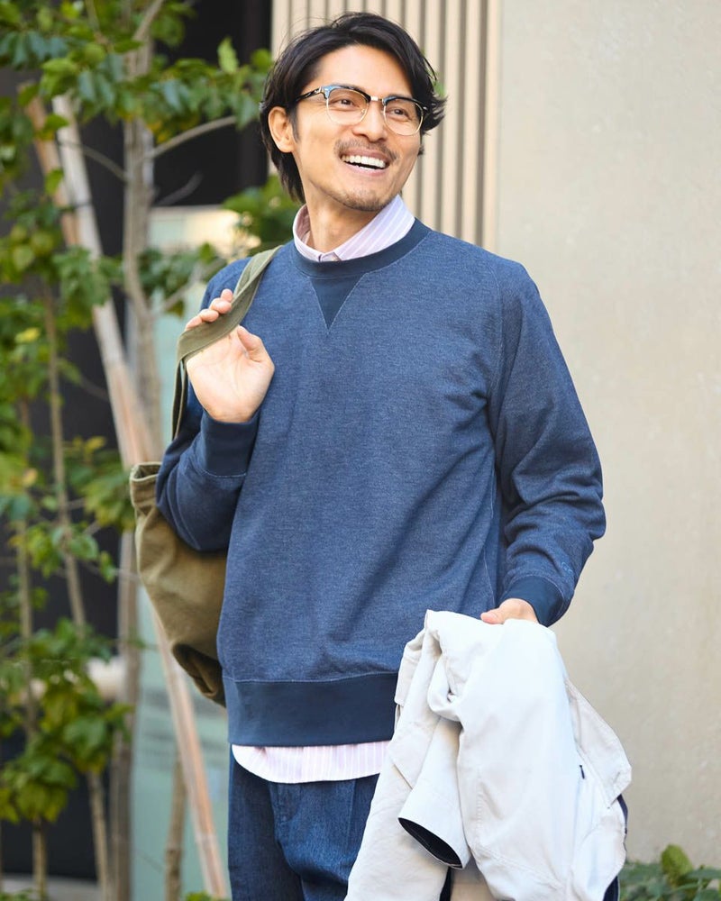 クルーネックスウェット