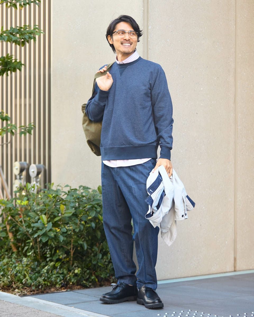 クルーネックスウェット