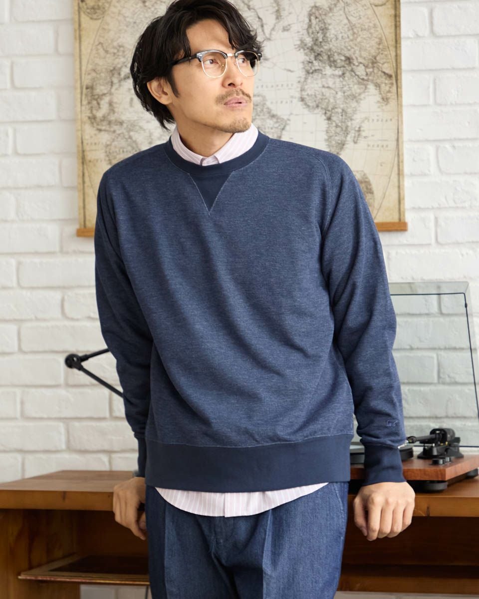 クルーネックスウェット