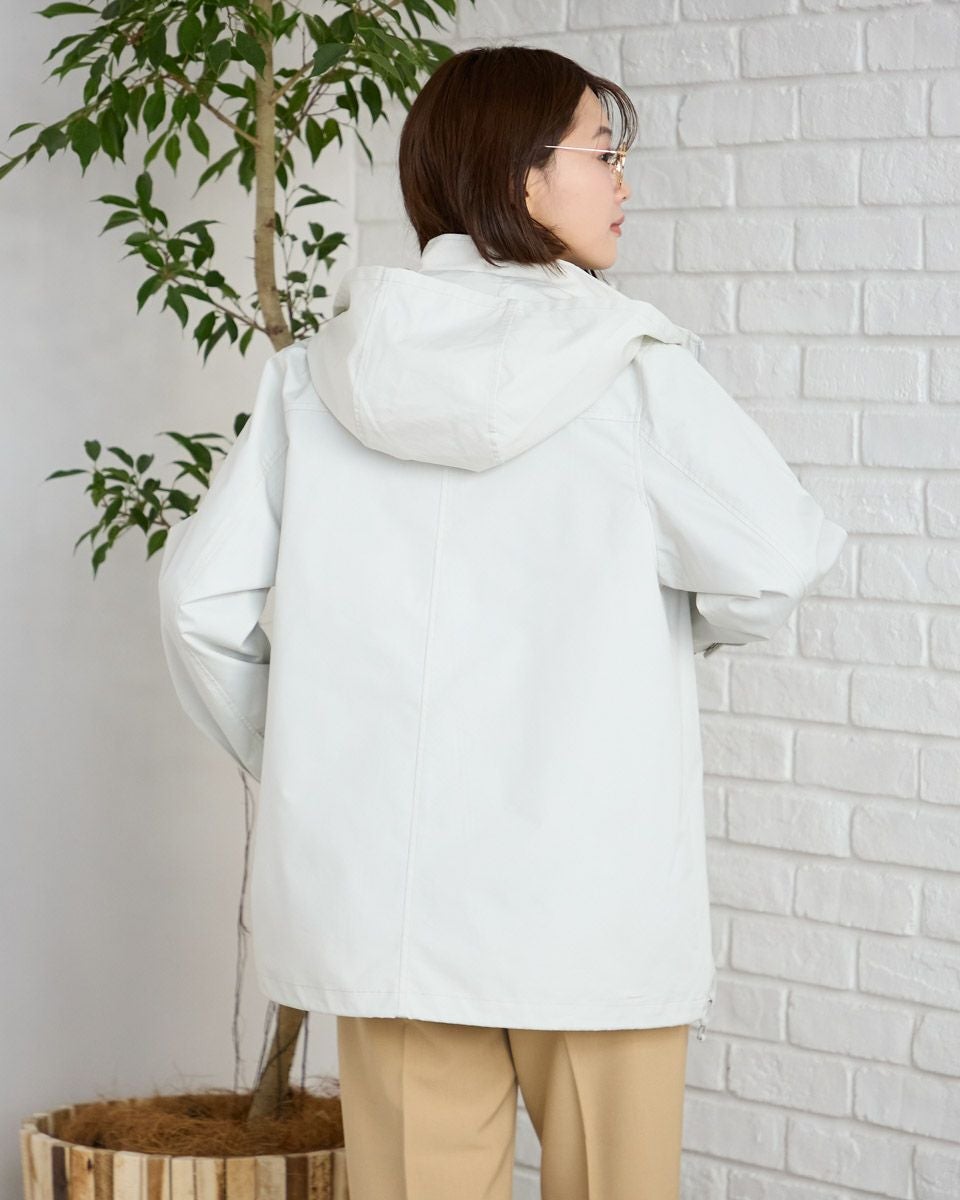 マウンテンパーカ