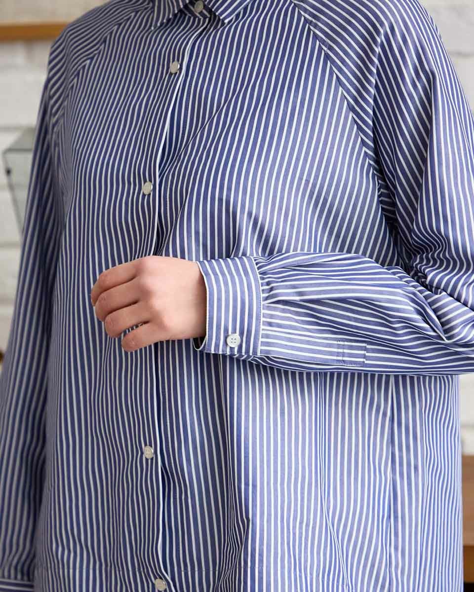 ストライプシャツ
