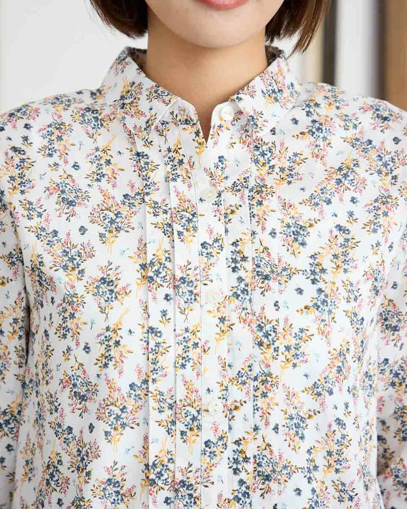 花柄プリントブラウス