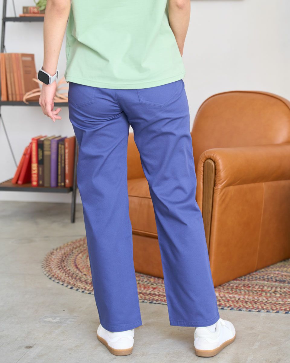 ストレートパンツ