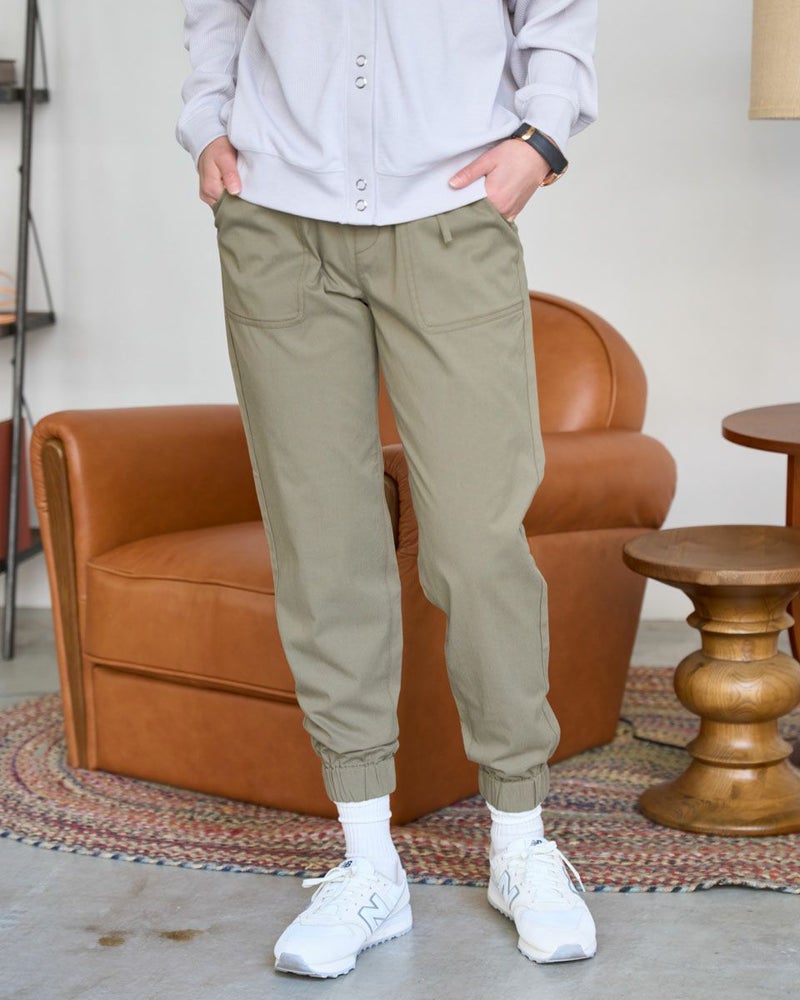 ジョガーパンツ