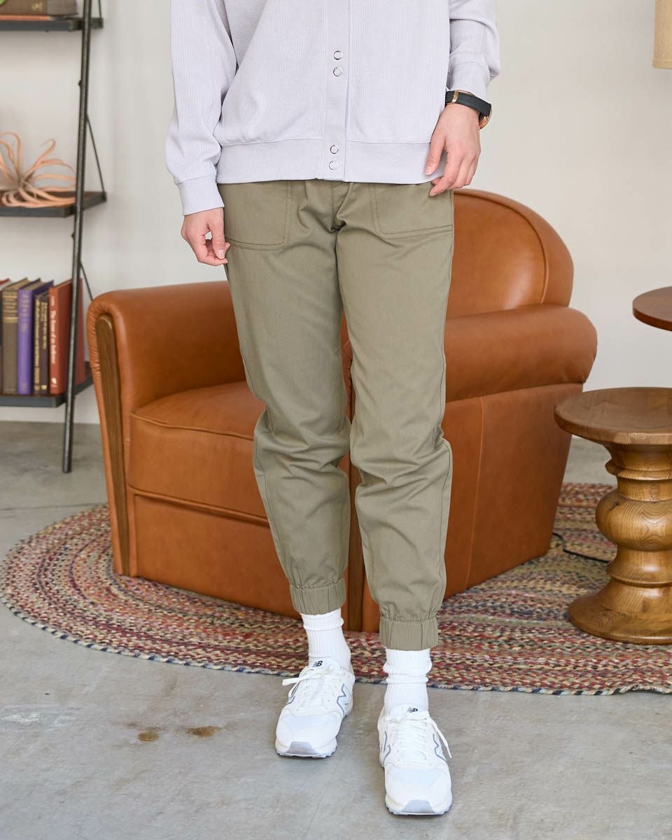 ジョガーパンツ