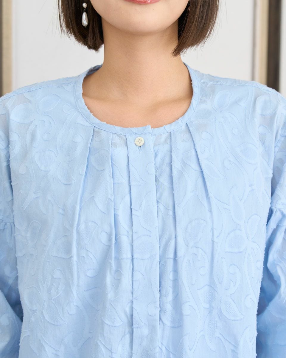 ジャカードブラウス
