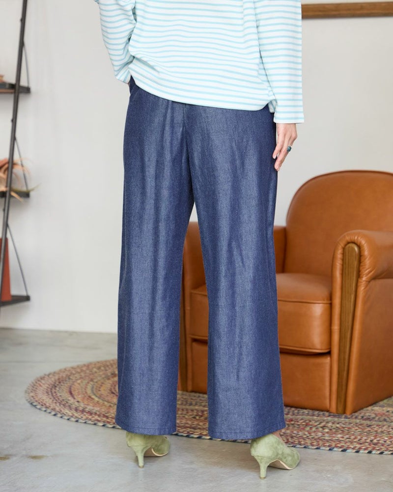 ストレートパンツ