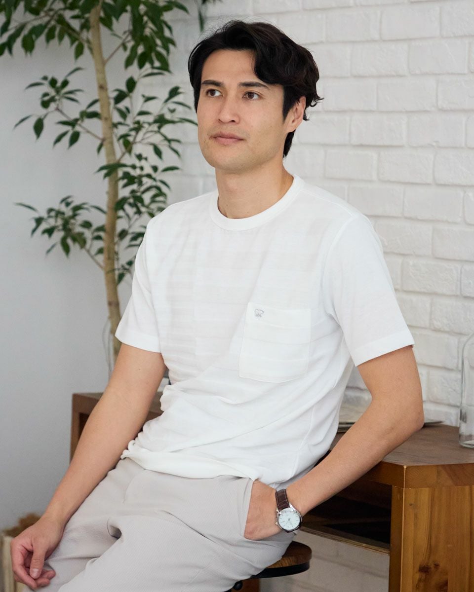 クルーネックTシャツ