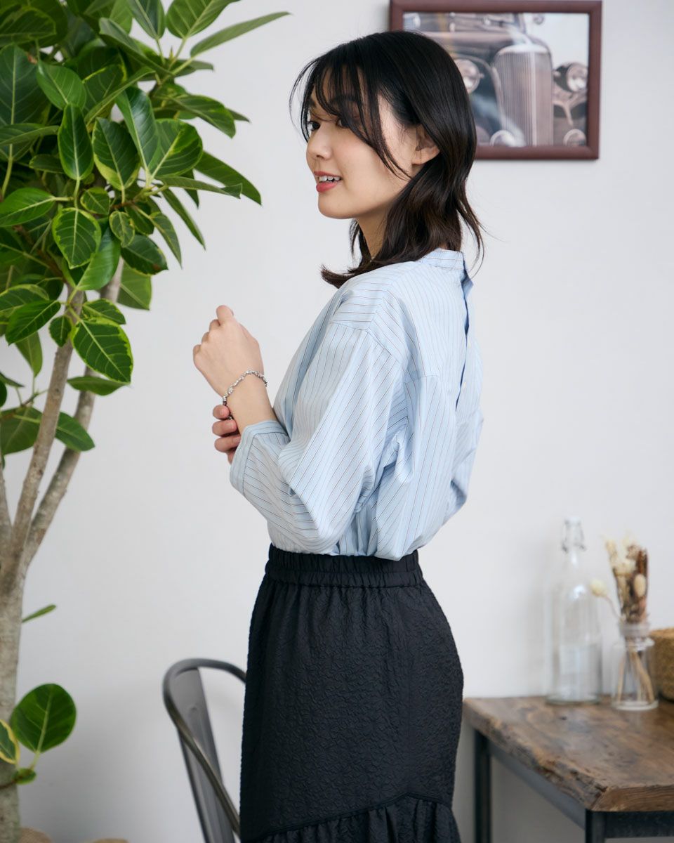 ストライプブラウス