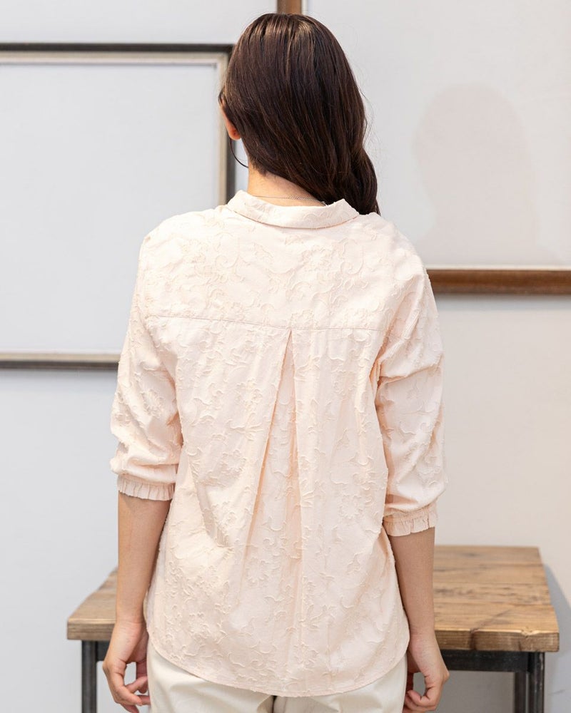 ボタニカル染めジャカードブラウス