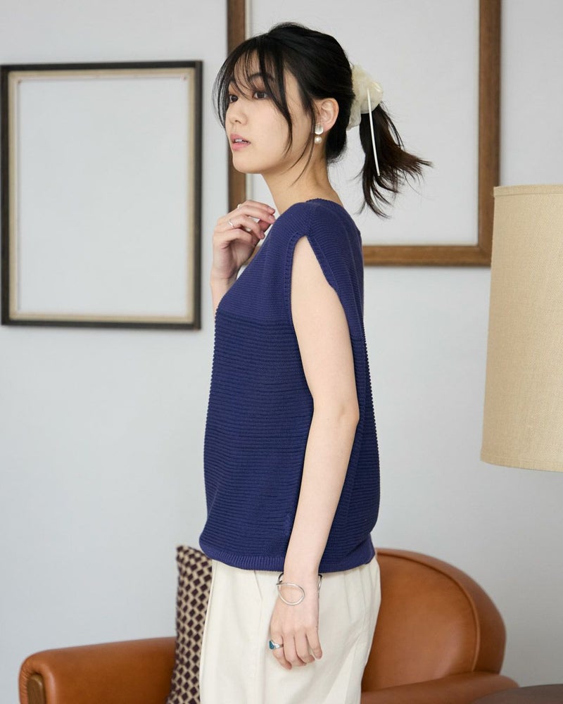 ホールガーメントベスト