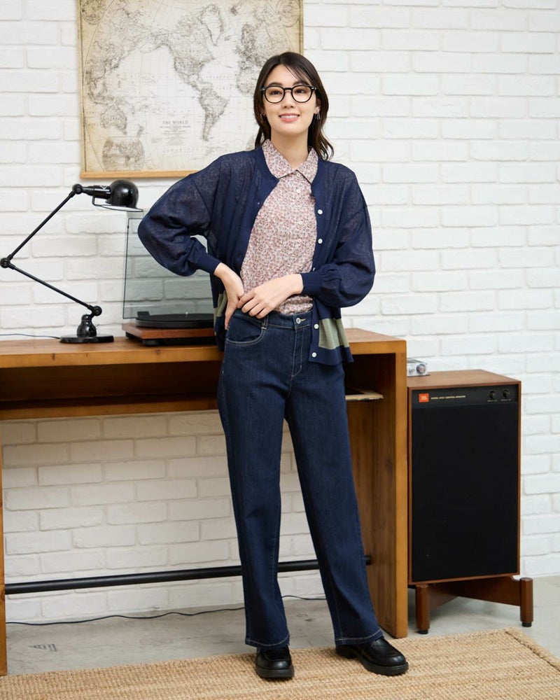 テーパードパンツ