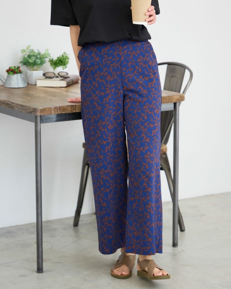 セミワイドパンツ