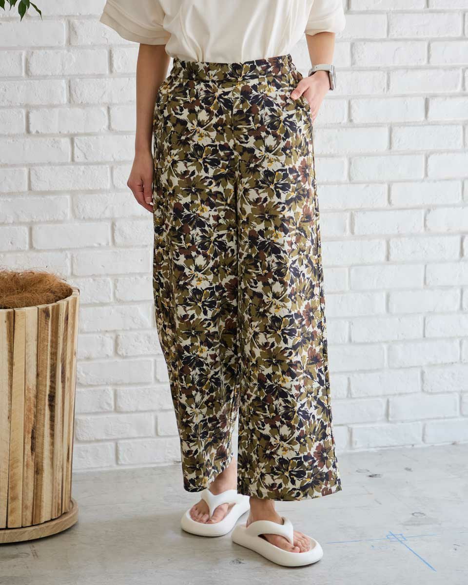 セミワイドパンツ