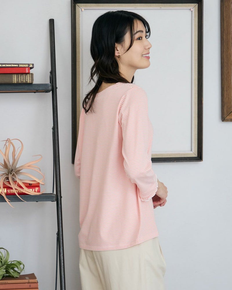 クルーネックプルオーバー