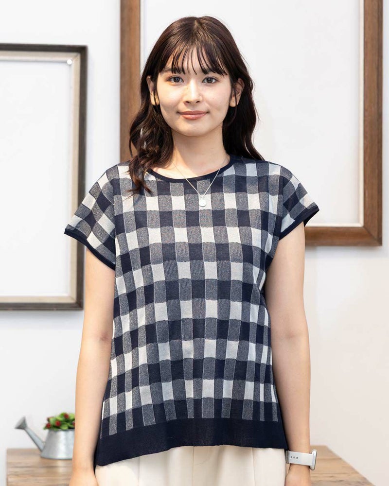 バックペプラムプルオーバー