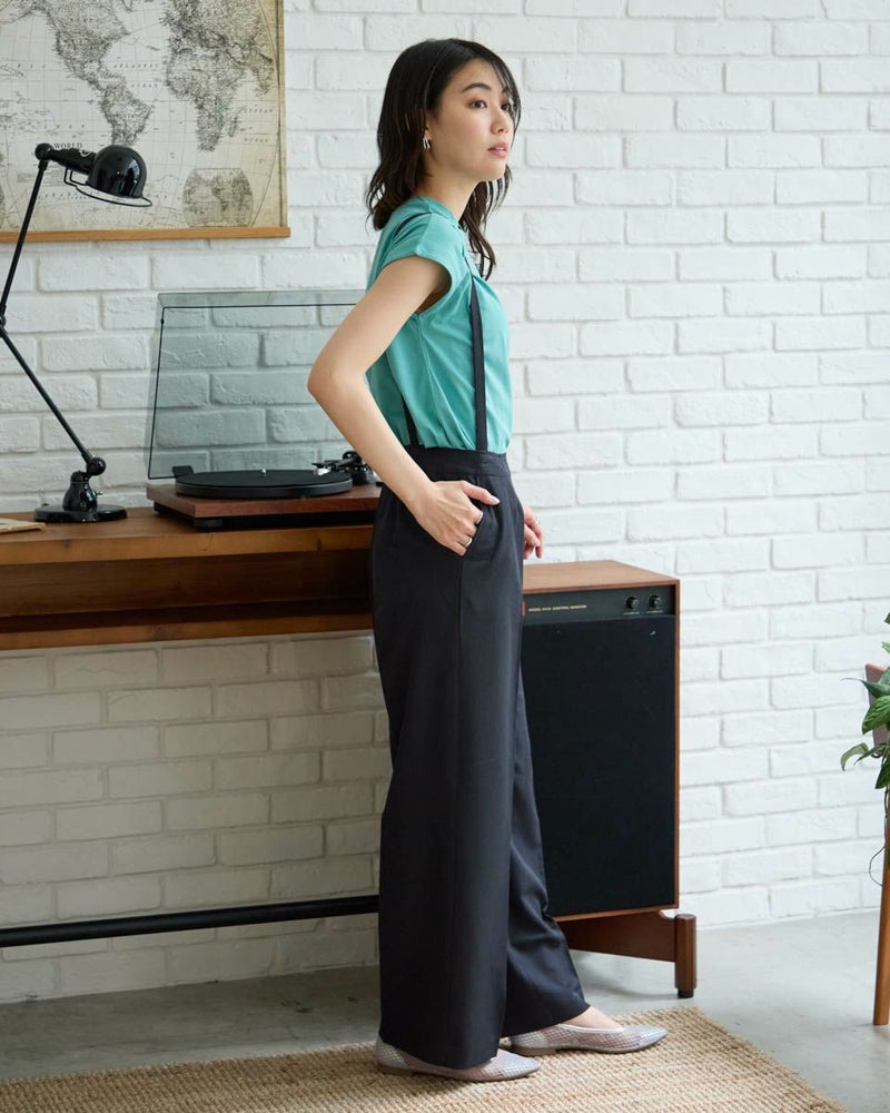 サスペンダーパンツ