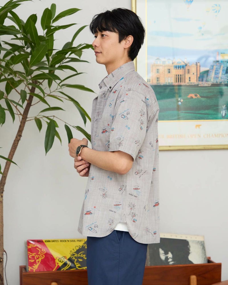 プリント半袖シャツ