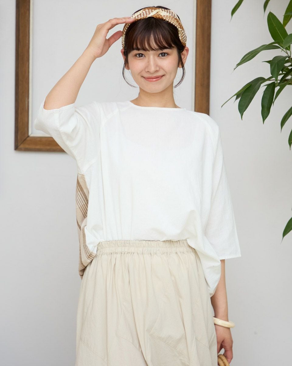 チェック＋無地ブラウス