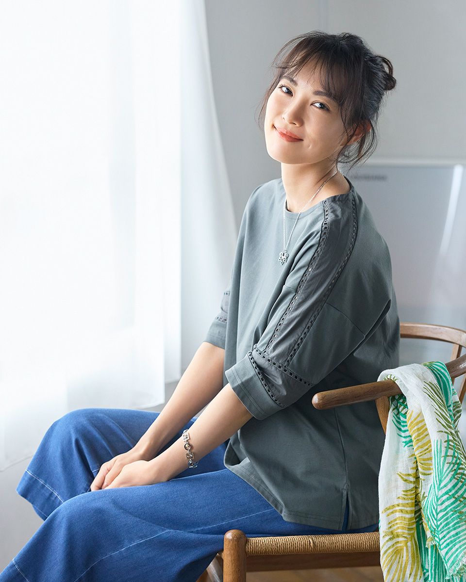 オーガニックコットンレースTシャツ