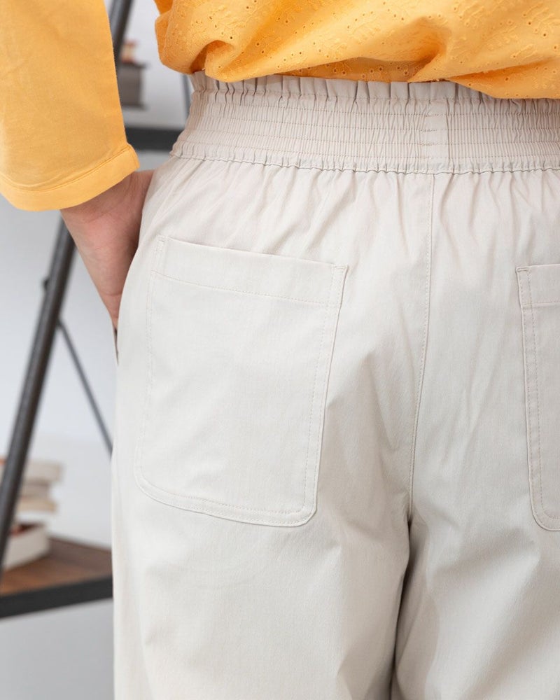 ストレートパンツ