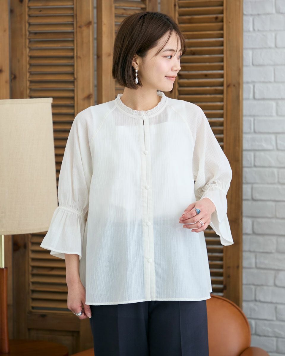 フレアブラウス