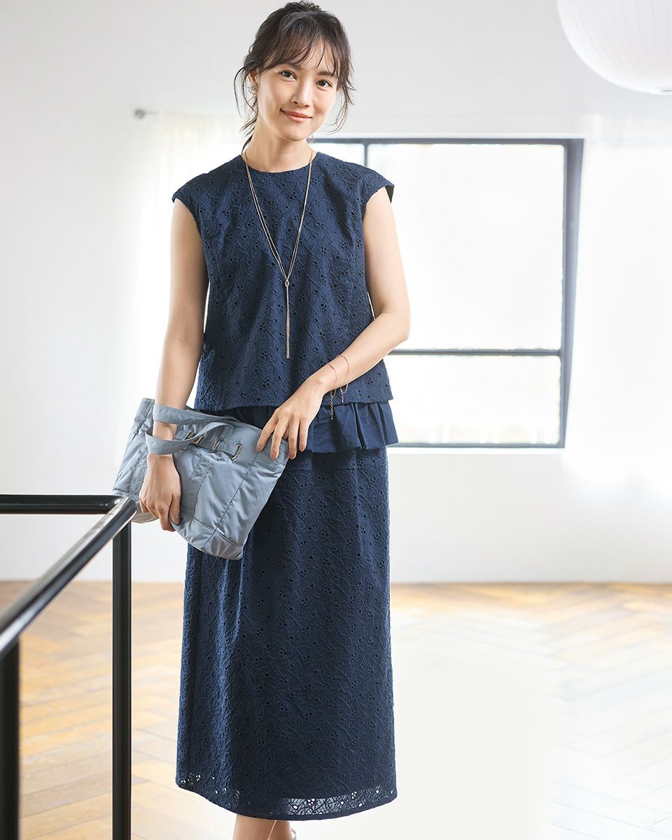 フレンチスリーブブラウス