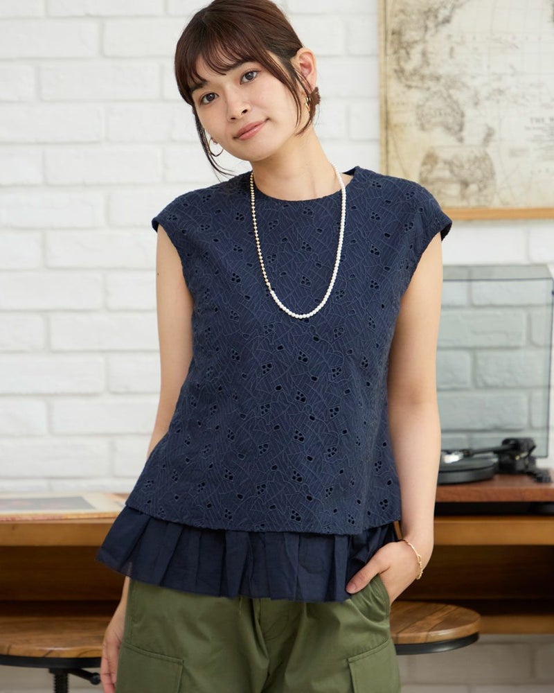 フレンチスリーブブラウス