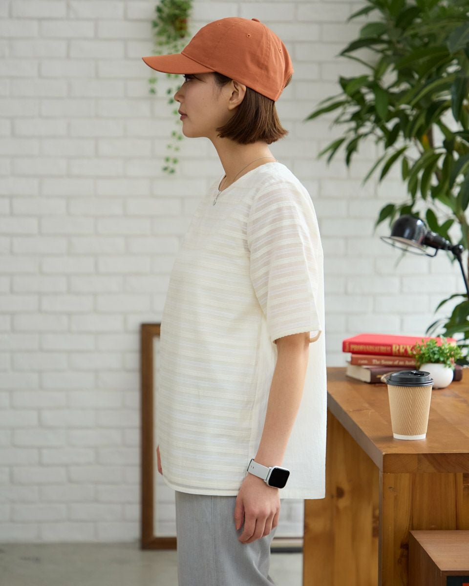 ジャカードブラウス