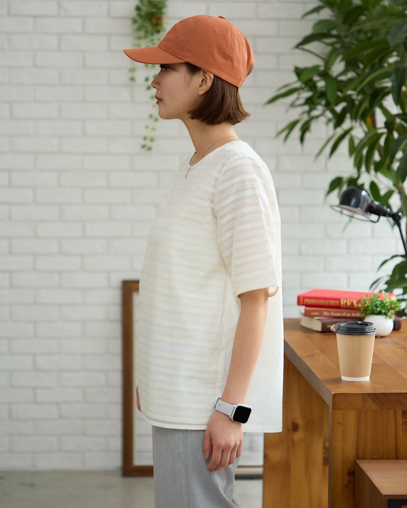 ジャカードブラウス