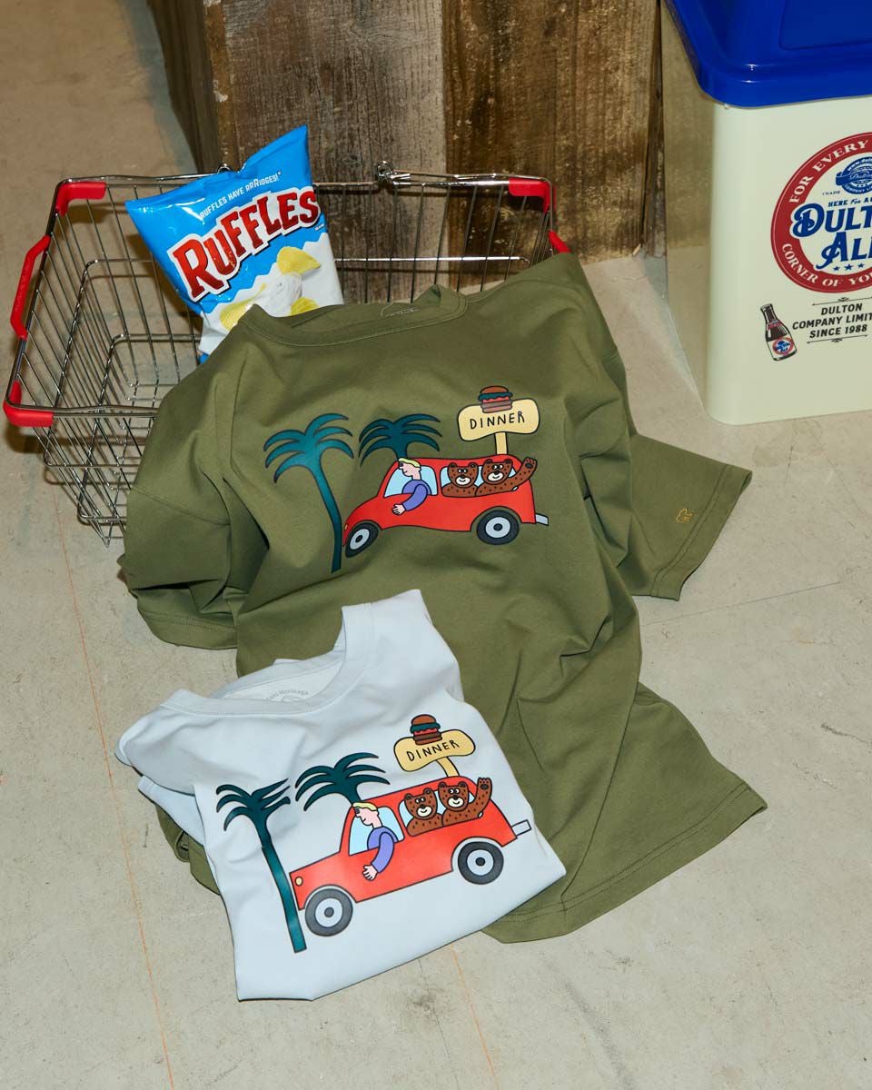 Golden BearカープリントTシャツ / Saki Morinaga コラボレーション