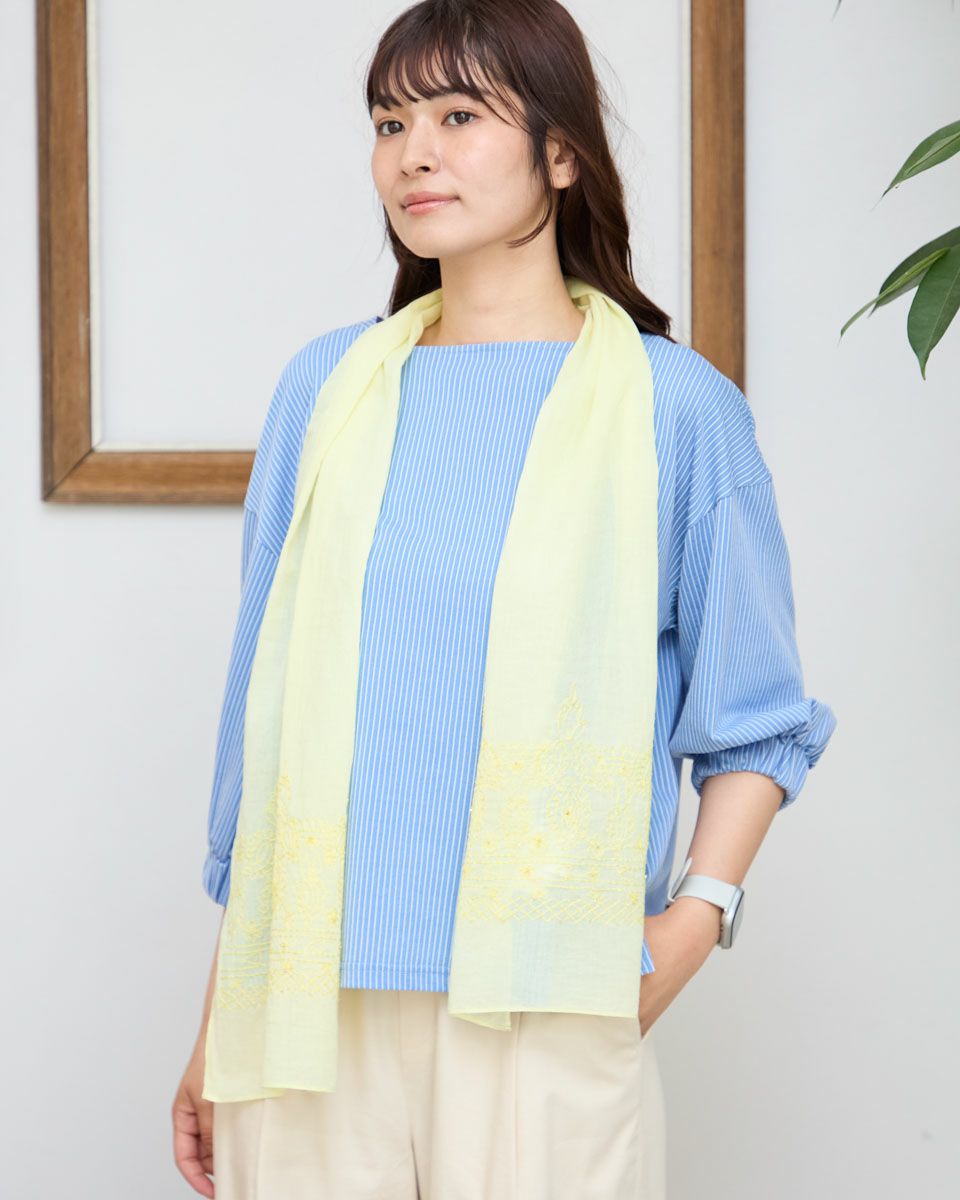 ペイズリー柄刺しゅうストール