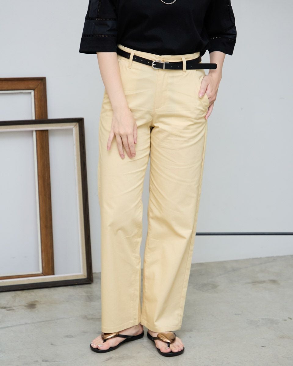 ストレートパンツ