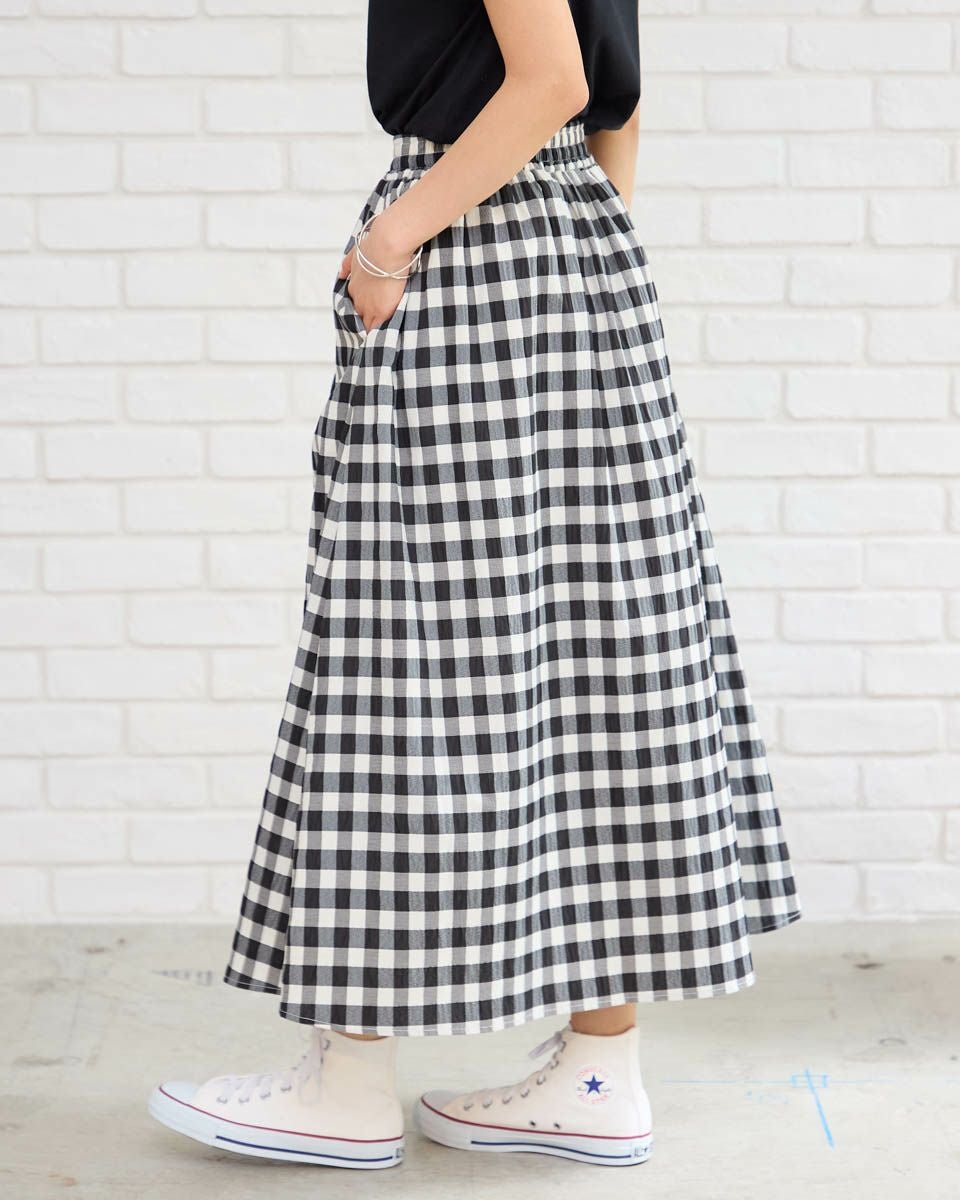 チェックスカート
