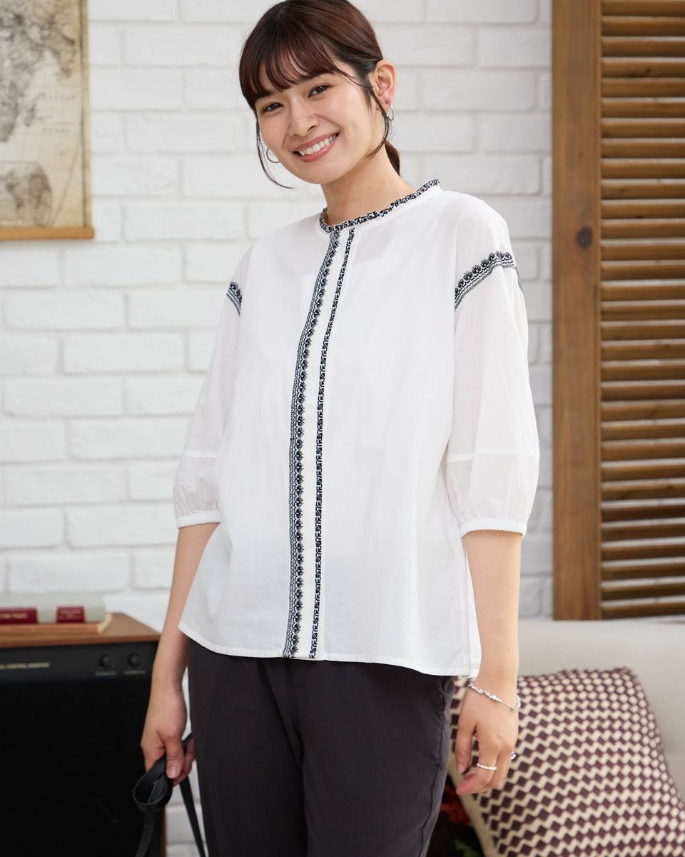 刺しゅうブラウス