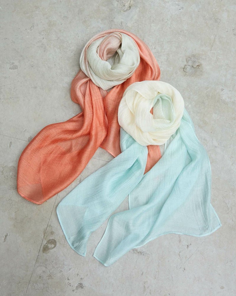 UVグラデーションストール