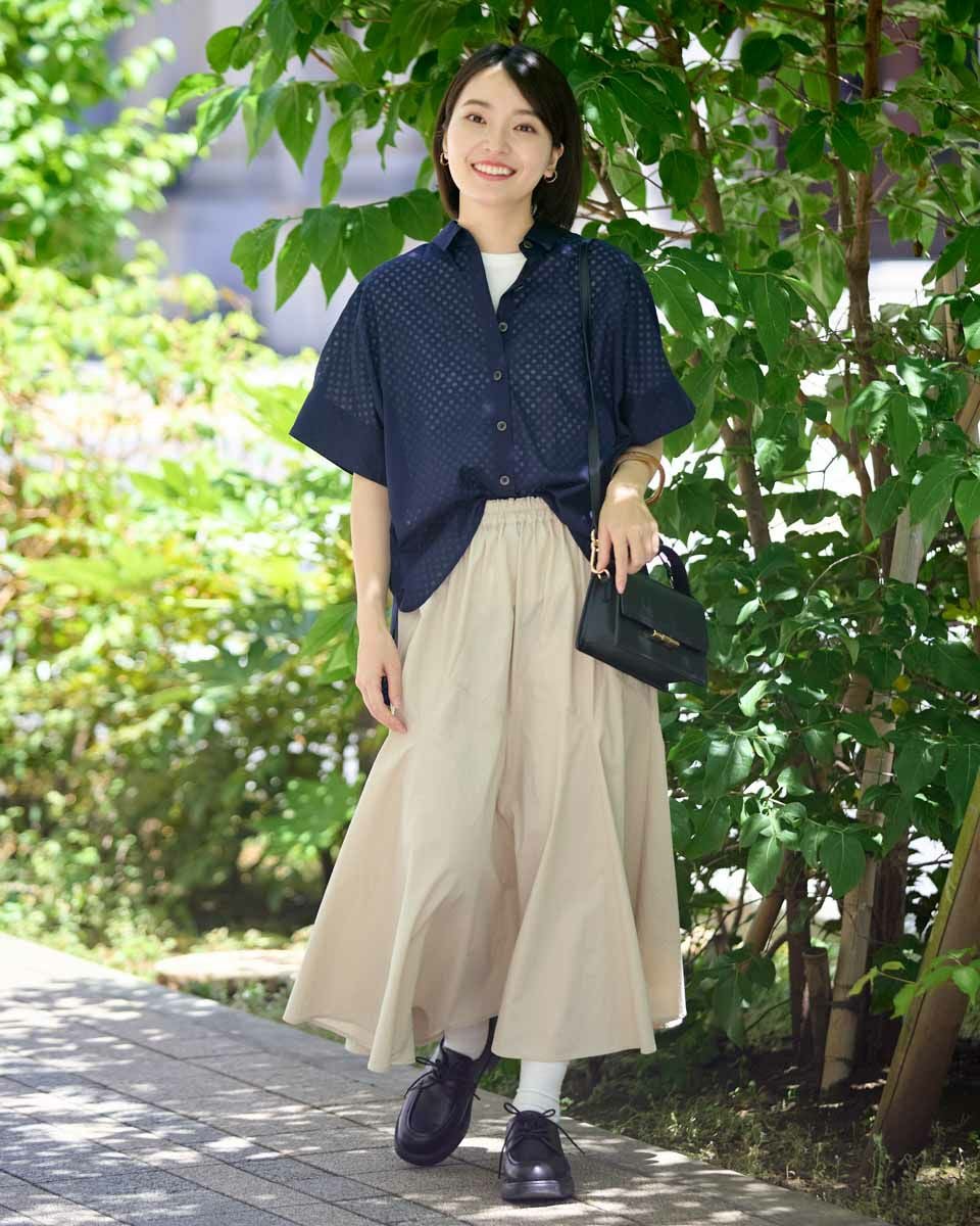 ドルマン袖ブラウス