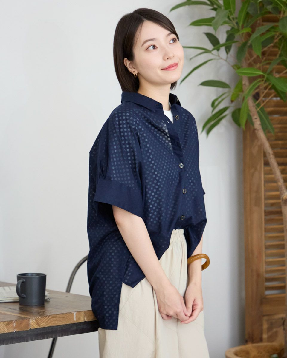 ドルマン袖ブラウス