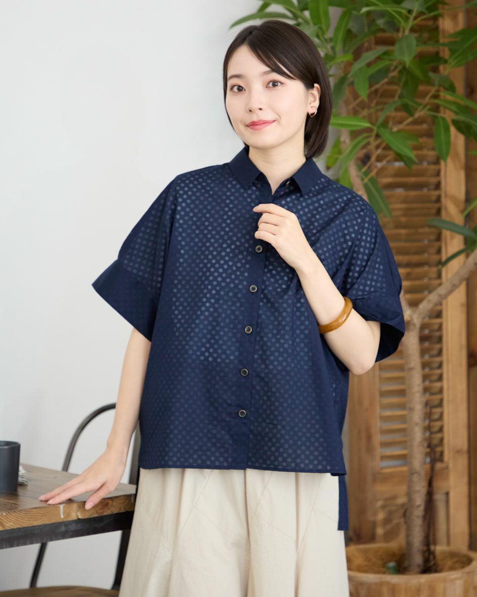 ドルマン袖ブラウス