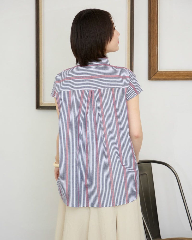 ストライプブラウス