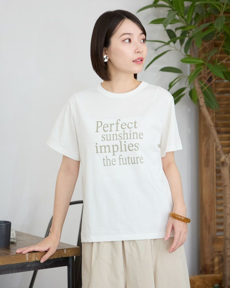 レタードＴシャツ