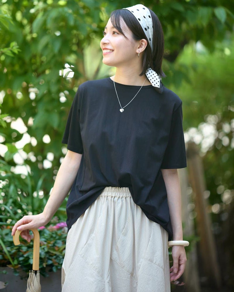 バックシャーリングTシャツ