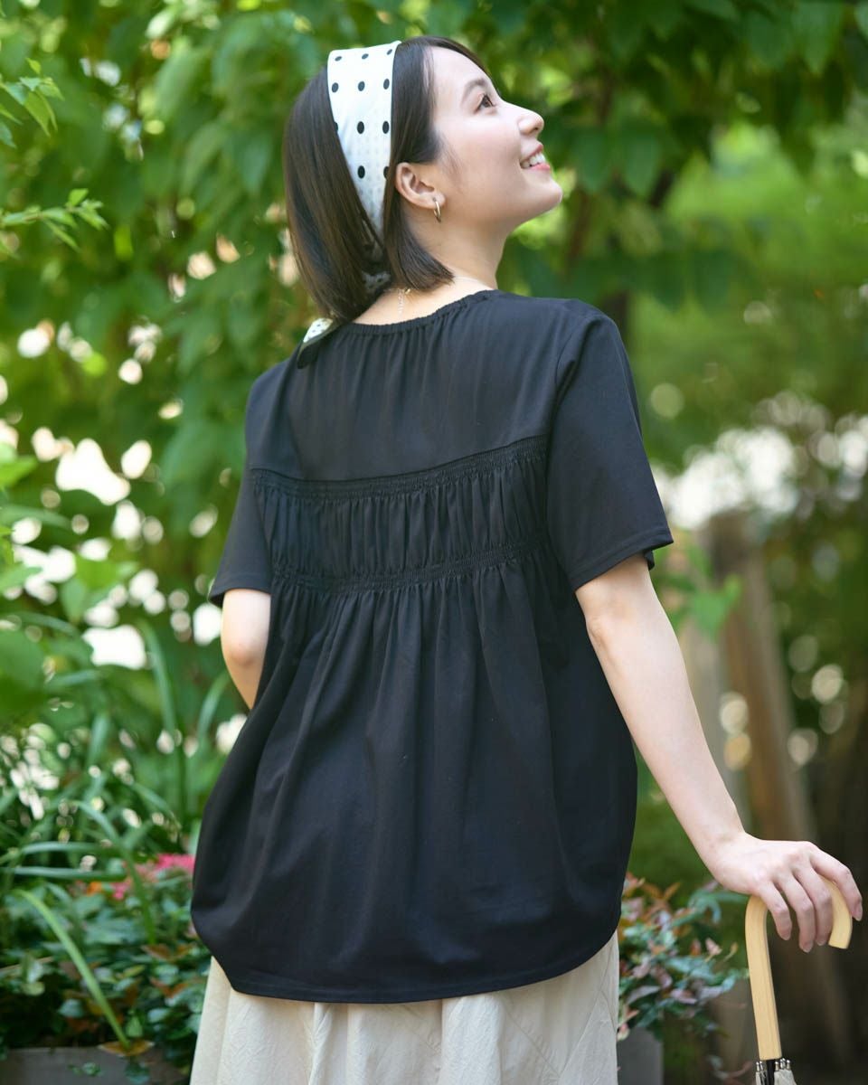 バックシャーリングTシャツ